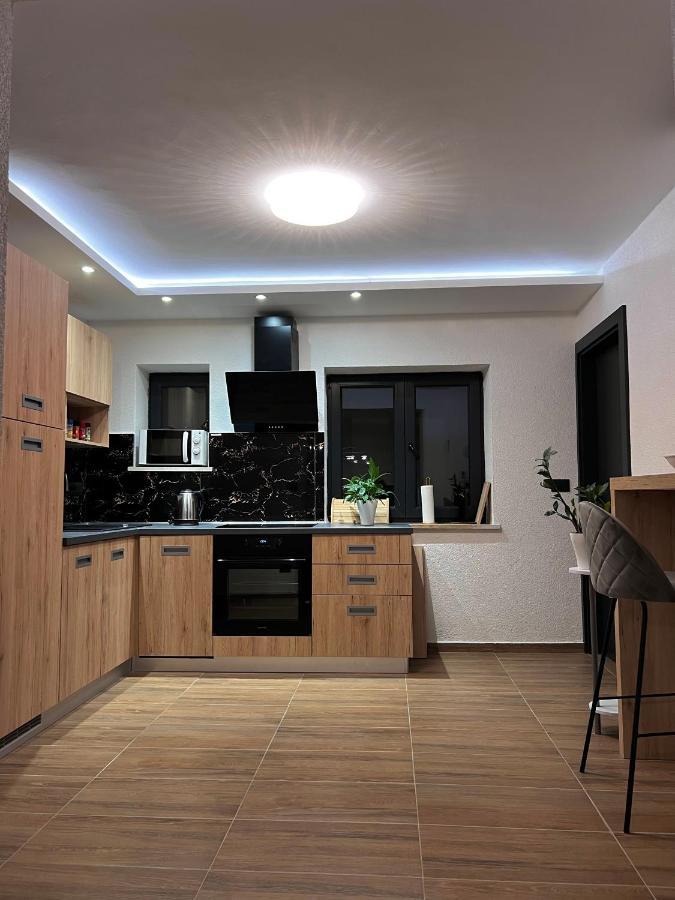 Betty Apartments Borik - Whole Ground Floor Rovinj Bagian luar foto
